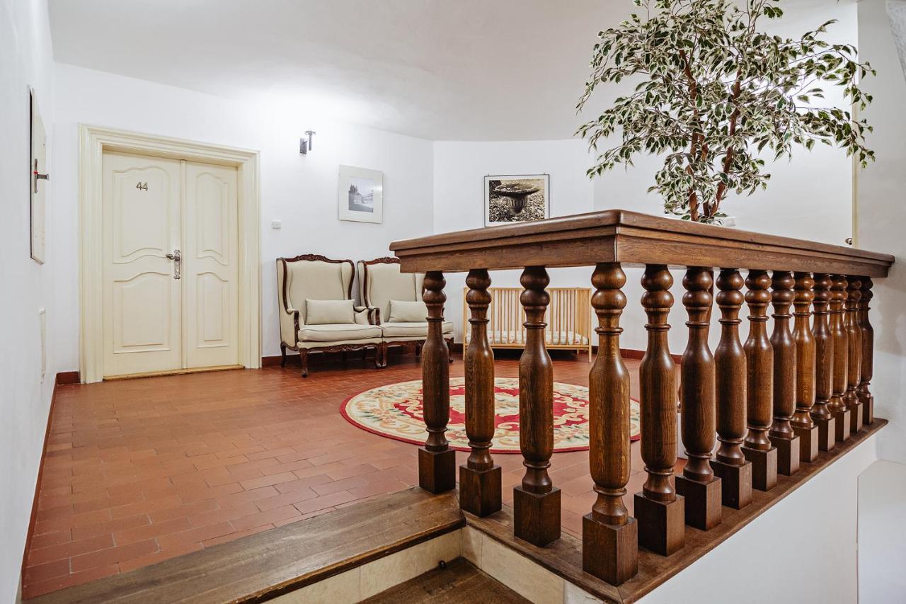 U Cerneho Medveda- At The Black Bear Apartment Prague Exterior photo