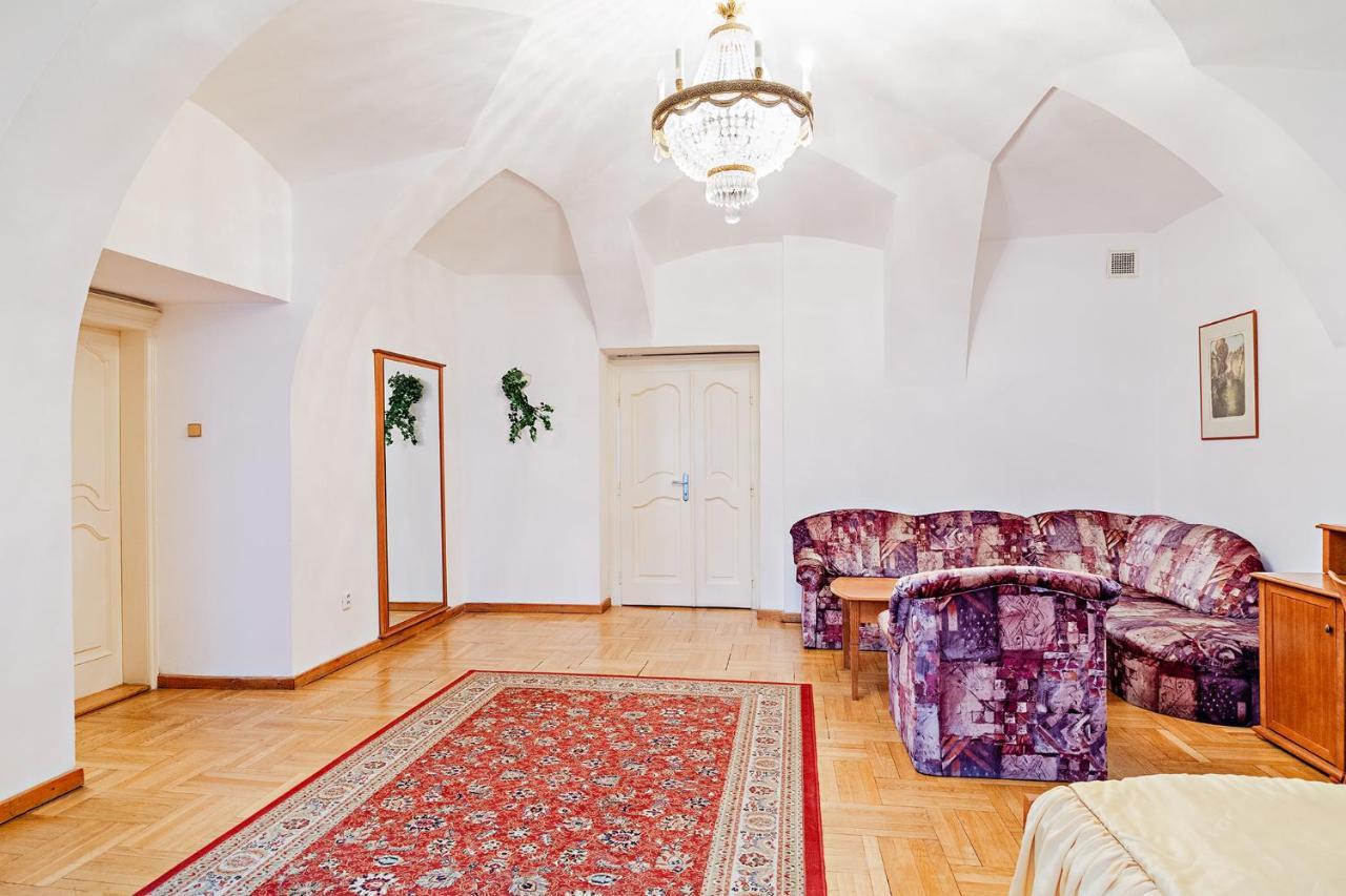 U Cerneho Medveda- At The Black Bear Apartment Prague Exterior photo